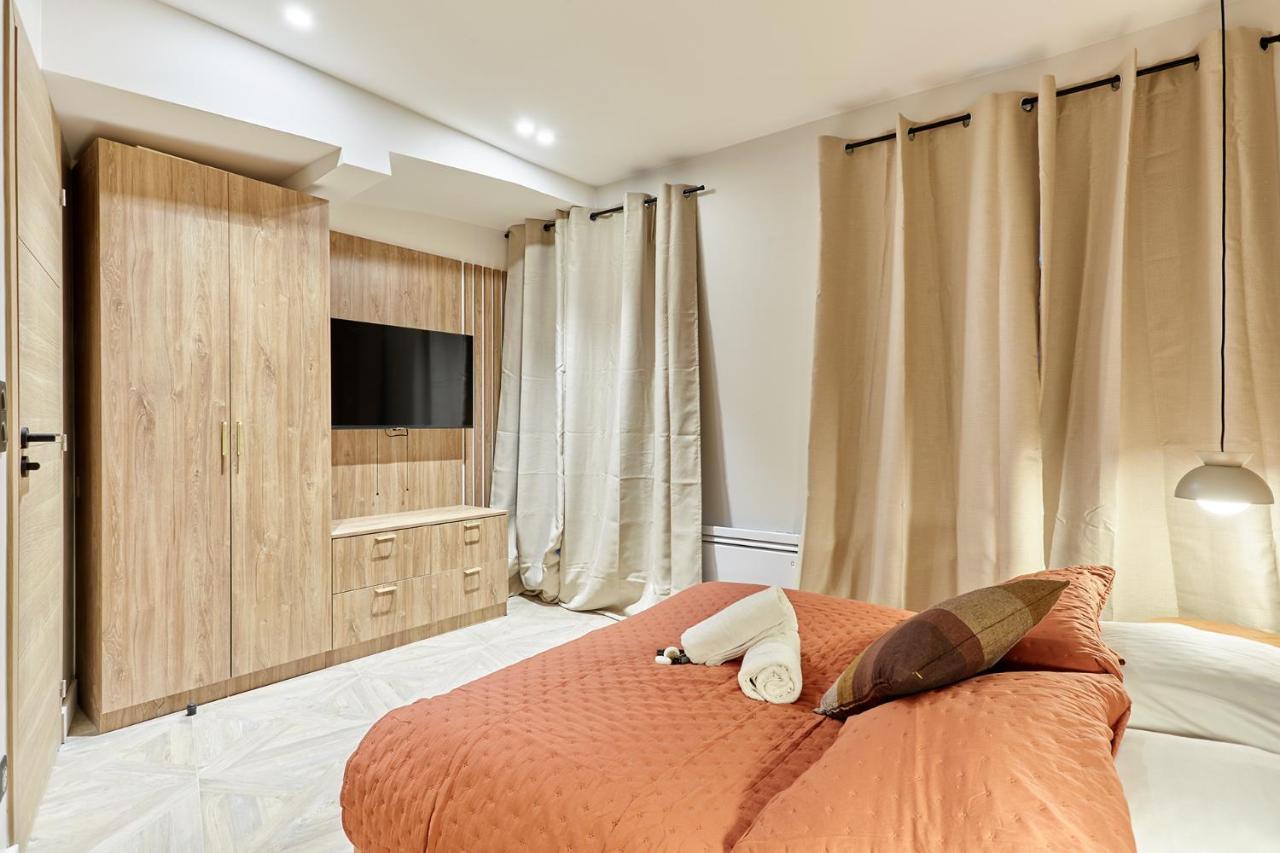 Apartment Batignolle Montmartre By Studio Prestige Paris Eksteriør billede