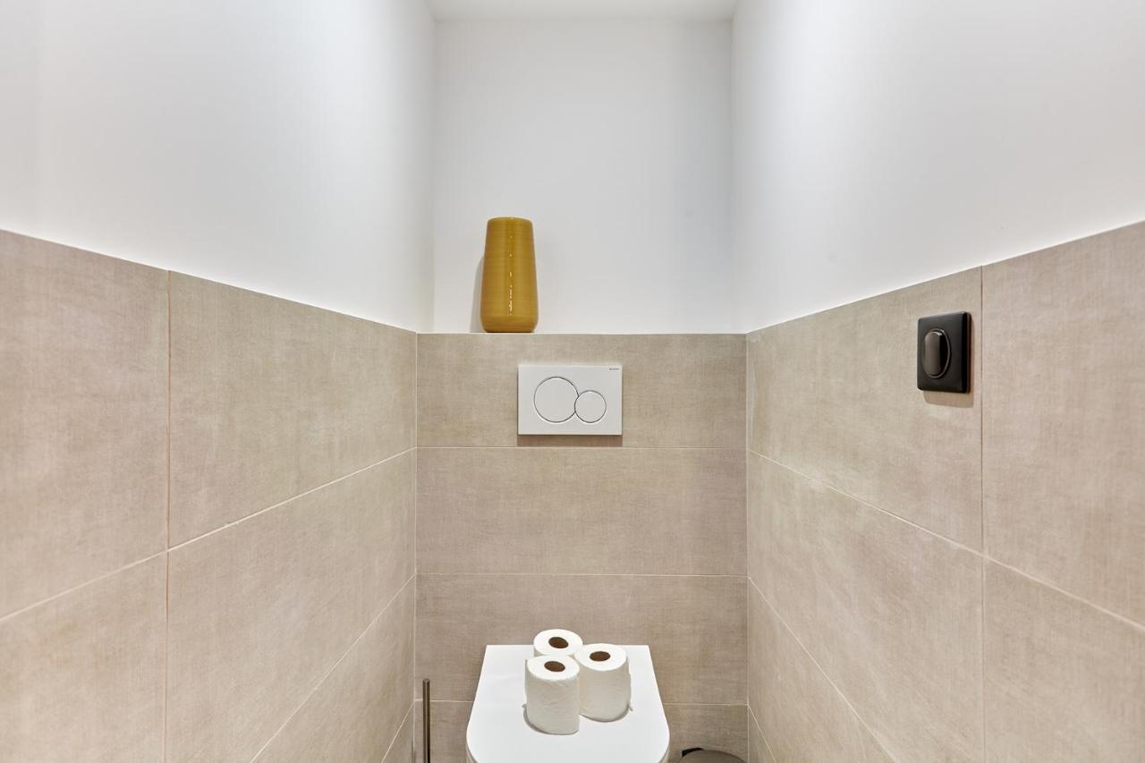Apartment Batignolle Montmartre By Studio Prestige Paris Eksteriør billede