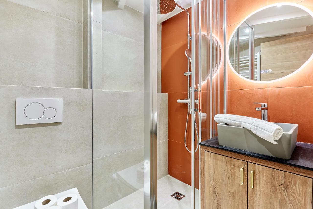 Apartment Batignolle Montmartre By Studio Prestige Paris Eksteriør billede